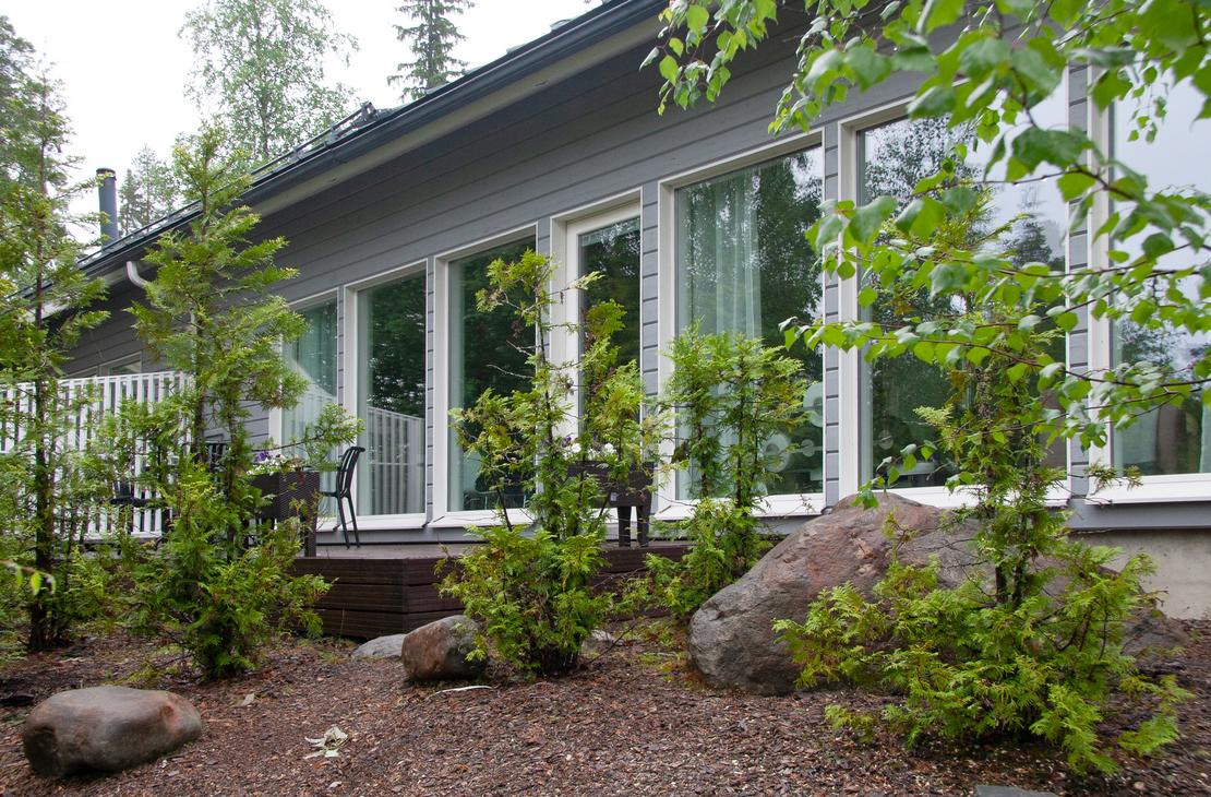 Saniaistie 9A ulkokuva