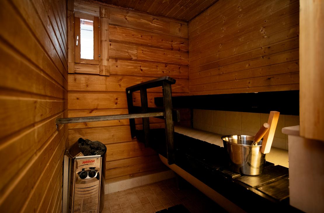 Lumekkaantie 4A sauna