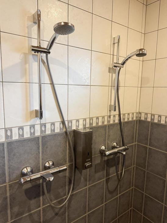 Saniaistie 8B kylpyhuone