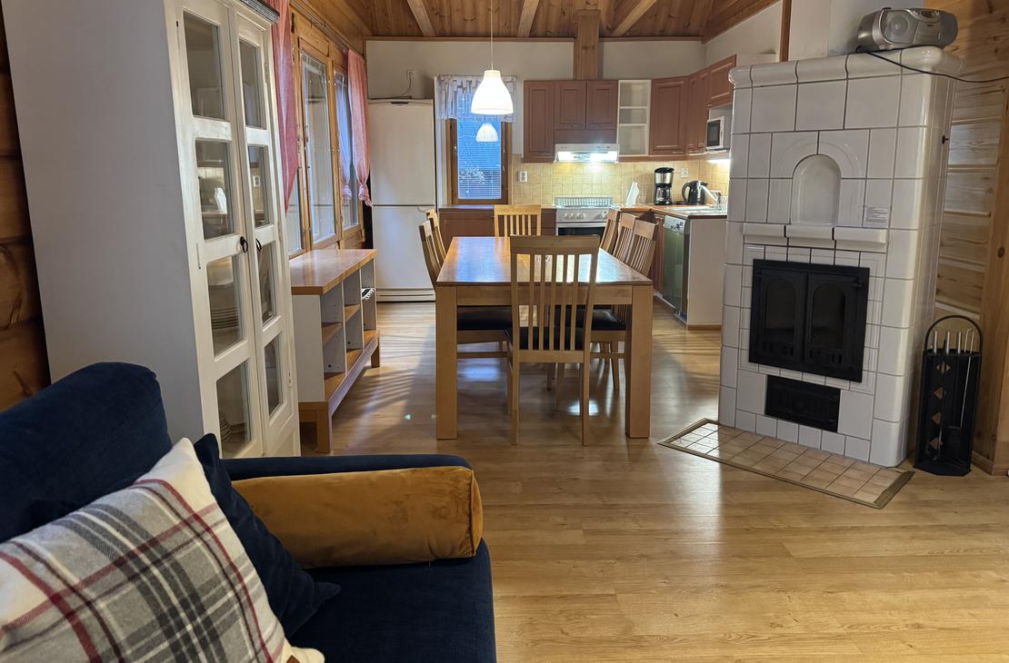 Lumekkaantie 4B keittiö