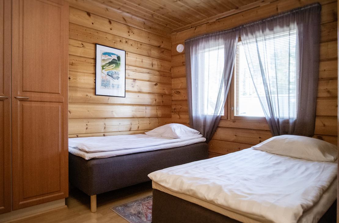 Lumekkaantie 2 makuuhuone